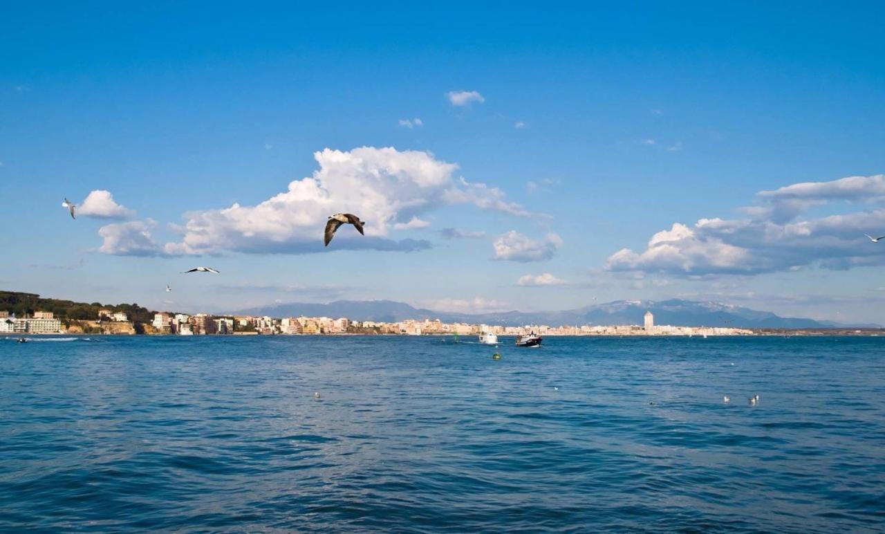 Incantevole Casa Sul Mare Vicino A Roma Nettuno Luaran gambar