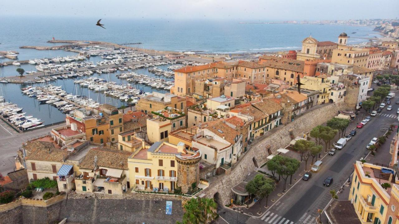 Incantevole Casa Sul Mare Vicino A Roma Nettuno Luaran gambar